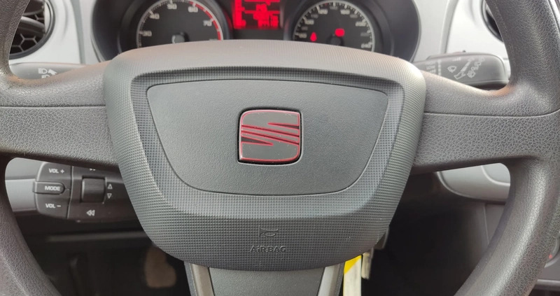 Seat Ibiza cena 17900 przebieg: 150000, rok produkcji 2012 z Sędziszów Małopolski małe 466